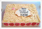 White chocolate & raspberry cake